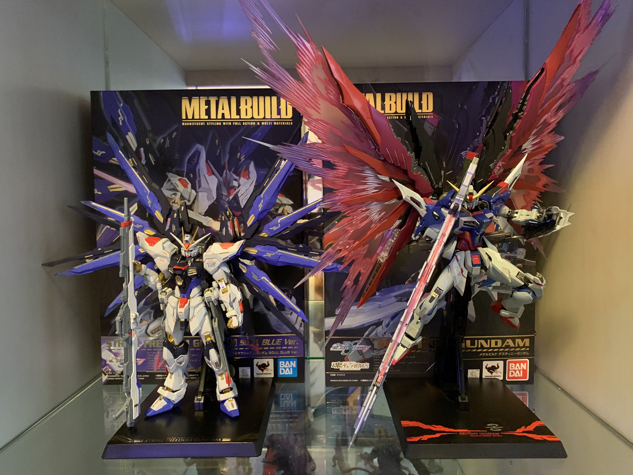 Metal Build ストライクフリーダム デスティニーガンダムフルパッケージ