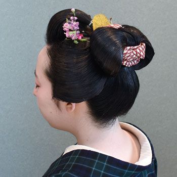 連休限定出品　日本髪　人毛　かもじ　一式　島田　桃割れ　銀杏返し 堀部 健和🏰お仕事募集中＆まおます単行本全3巻発売中 on X: 