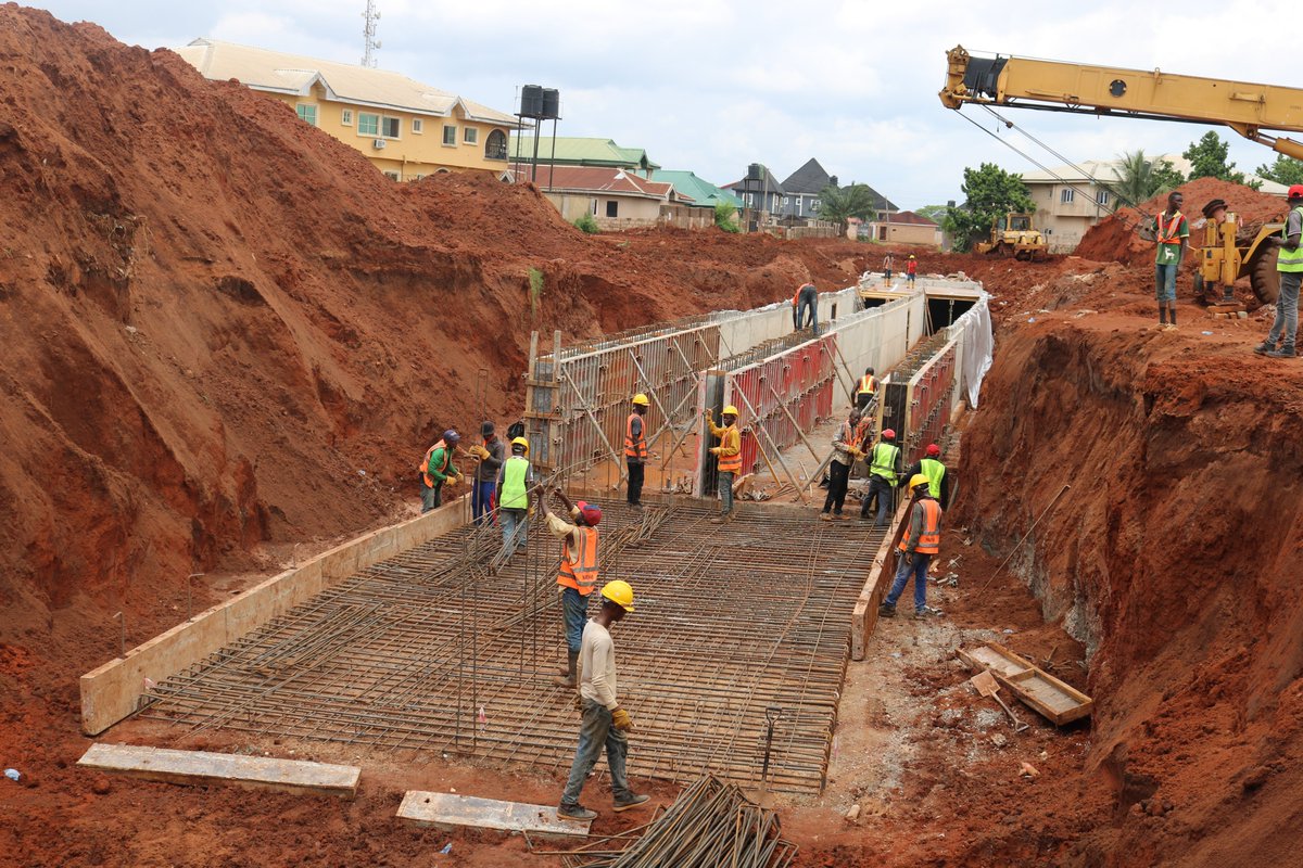 ENewmap's tweet photo. Validation of Addendum Resettlement Action Plan (RAP) and inspection of on-going Flood Alleviation and Protection Construction Works on Gapiona Site (Upper Adesuwa Road, Gapiona and adjoining streets in GRA, Benin) by Edo NEWMAP led by the Project Coordinator, Dr. Tom Obaseki. https://t.co/MUfyupn0IK