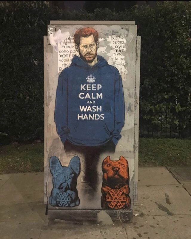 lili_skyline's tweet photo. Sous les bombes colorées des graffeurs, les rues se sont peu à peu parées d’œuvres faisant référence à la pandémie mondiale.
#StreetArt #WorldWild #COVID19 

https://t.co/Ut0ooWcnZF https://t.co/f0RauSGkLz
