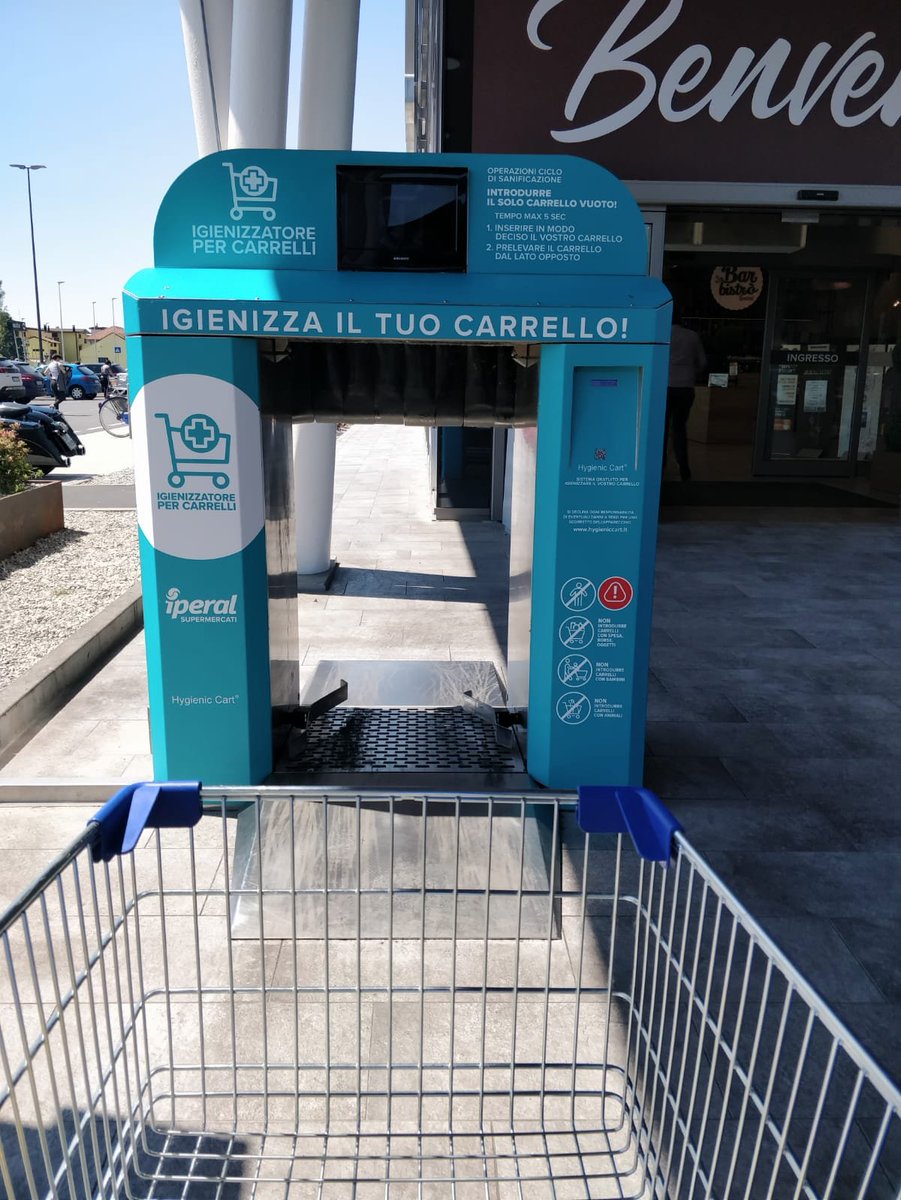 luigi_rubinelli's tweet photo. Iperal igienizza i carrelli, troppo bravi #retail #gdo #coronavirus #igienecarrelli #iperal @rw_thewall https://t.co/WdcL3rl3kq