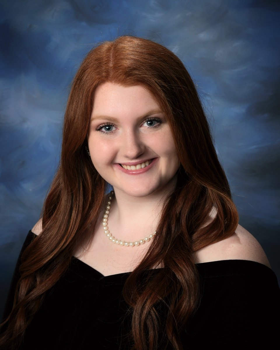 SCC senior shout out to Molly Jayne.  She will be attending Marist College where she will be studying Fashion Merchandising! We are so proud of you Molly! #GoSaints <a href="/Marist/">Marist University</a> <a href="/colleenjayne12/">Colleen</a>