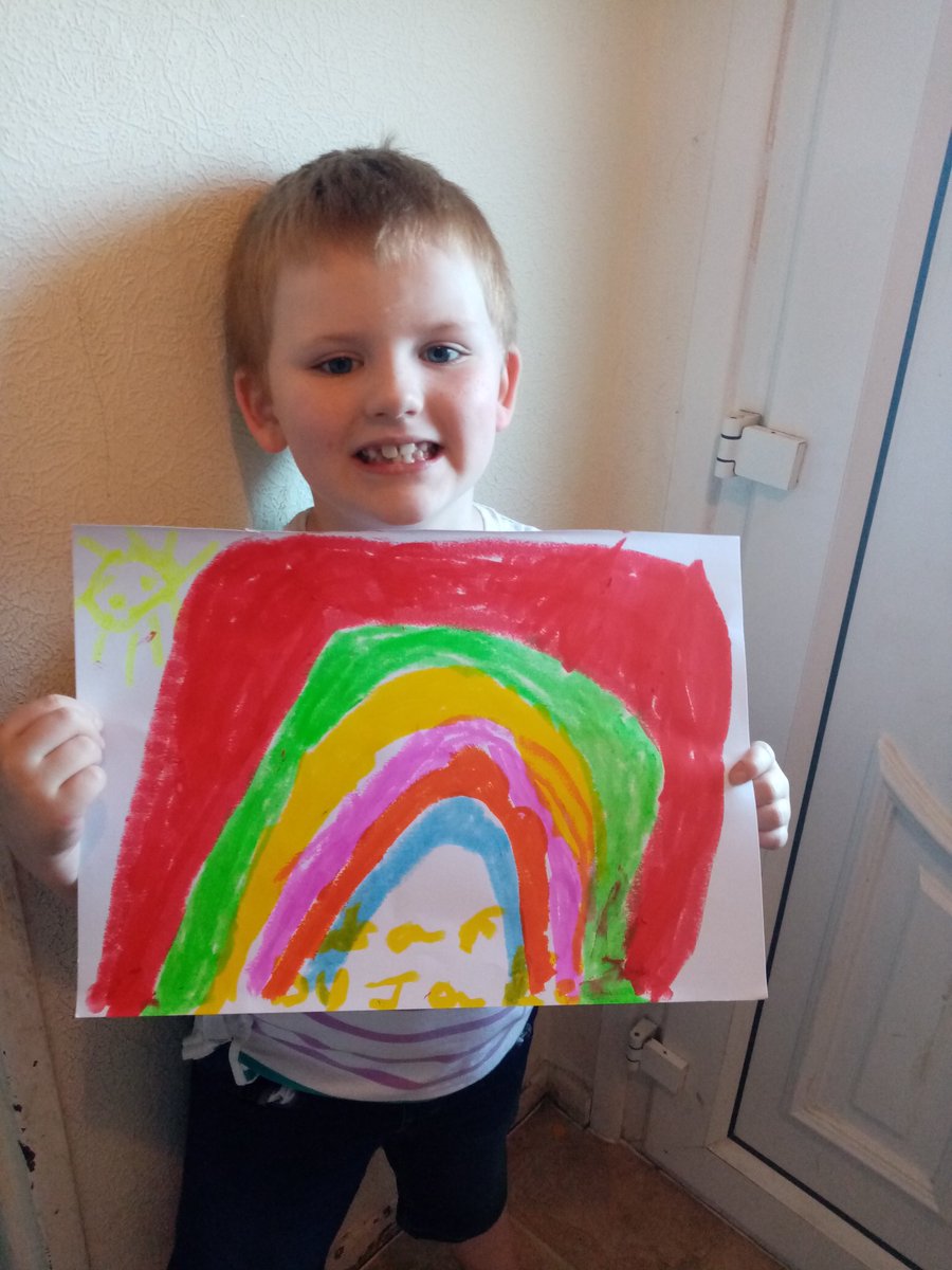 Beccaaayyyyyy's tweet photo. Jake and Jaylon's rainbows 🌈 @KingshurstY1 @kingshurstREC https://t.co/uKYNW9jzjj