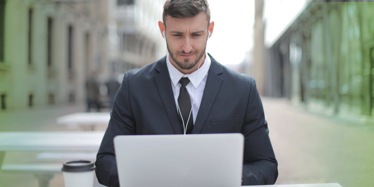 MKB-bedrijven hebben een kleiner budget, minder tijd of niet het juiste personeel om een goede beveiliging te kunnen waarborgen. Een perfecte prooi voor cybercriminelen dus.  Lees in ons artikel hoe je zorgt voor een solide IT-beveiliging voor het MKB! 🔐
dsdeurope.nl/article/cyberc…