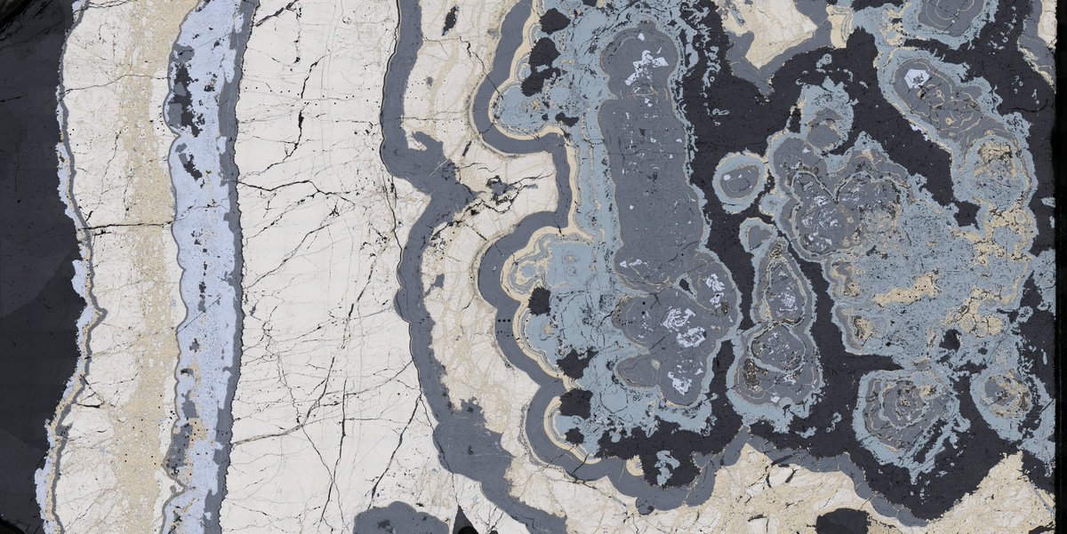 MaxFrenzel's tweet photo. Thought I'd share these two Irish beauties for #ThinSectionThursday. Rather unusual colloform chalcopyrite, bornite and tennantite with sphalerite, pyrite, galena and barite from the Lisheen mine.

#FirstTweet https://t.co/MdZAfUGSGZ