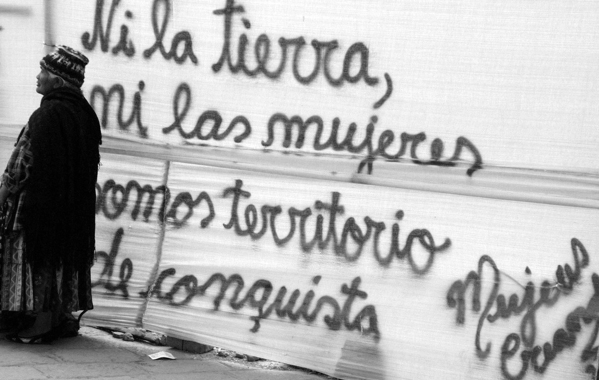 LeBruitagene's tweet photo. "Des Idées croisées entre décroissance et féminisme" 14'28, pièce sonore de Fernanda Galvez pour @AcentraleOrg
 du 3 mai : "Ni la terre, ni les femmes ne sont territoire de conquête" #Resistance #écoféminisme #anticapitalisme #antipatriarcat https://t.co/oJra8AKgGR https://t.co/Vi66VhILgm
