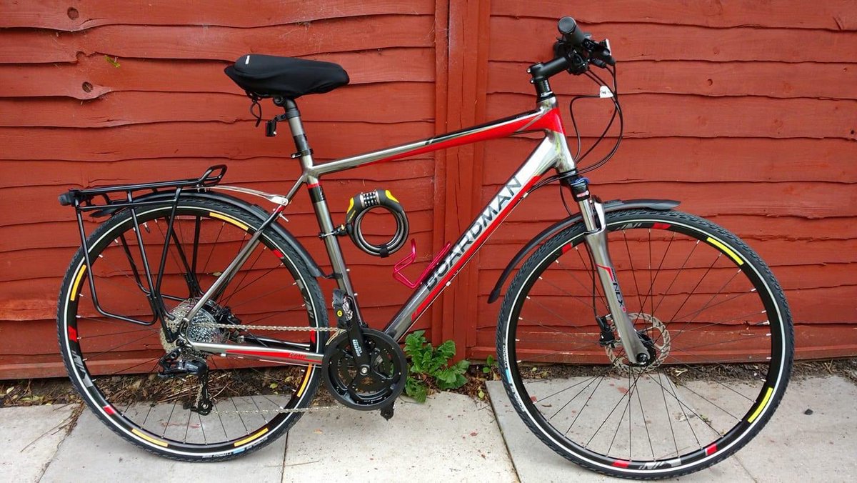 Incredibly sad to post this: one of my wonderful team had their lovely <a href="/Chris_Boardman/">Chris Boardman CBE</a> bike, plus full kit, stolen from the hospital whilst he was  working on the wards with our patients. Someone cut through the lock in broad daylight &amp; stole it 😢 If seen for sale please report!