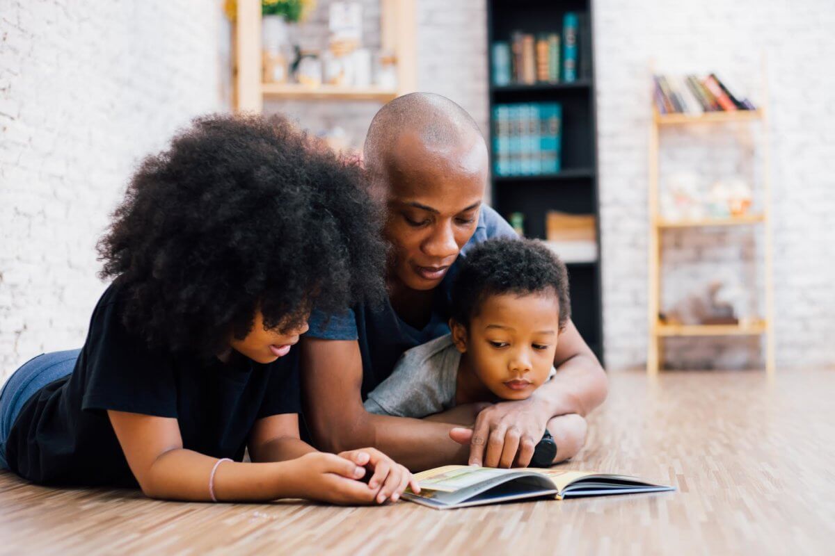 FamAdventureSum's tweet photo. Here is another list of free resources and subscriptions for remote learning.

https://t.co/jE6Lx6YBmn https://t.co/s9gsjfYG68