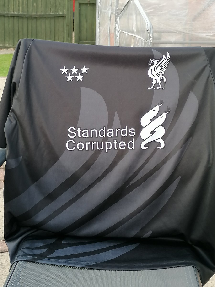 GregMerseyexile's tweet photo. Bloody hell, fellow Reds. Remember when we bought these as part of the campaign to get Hicks &amp; Gillette out of our club? Pair of fucking leeches! #YNWA #LFC #thanksRafa @Bunkerkid @mick1674 @scousehawkeye @Atho_1982 @BigChiefSpyBoy https://t.co/pDJnSaenZw