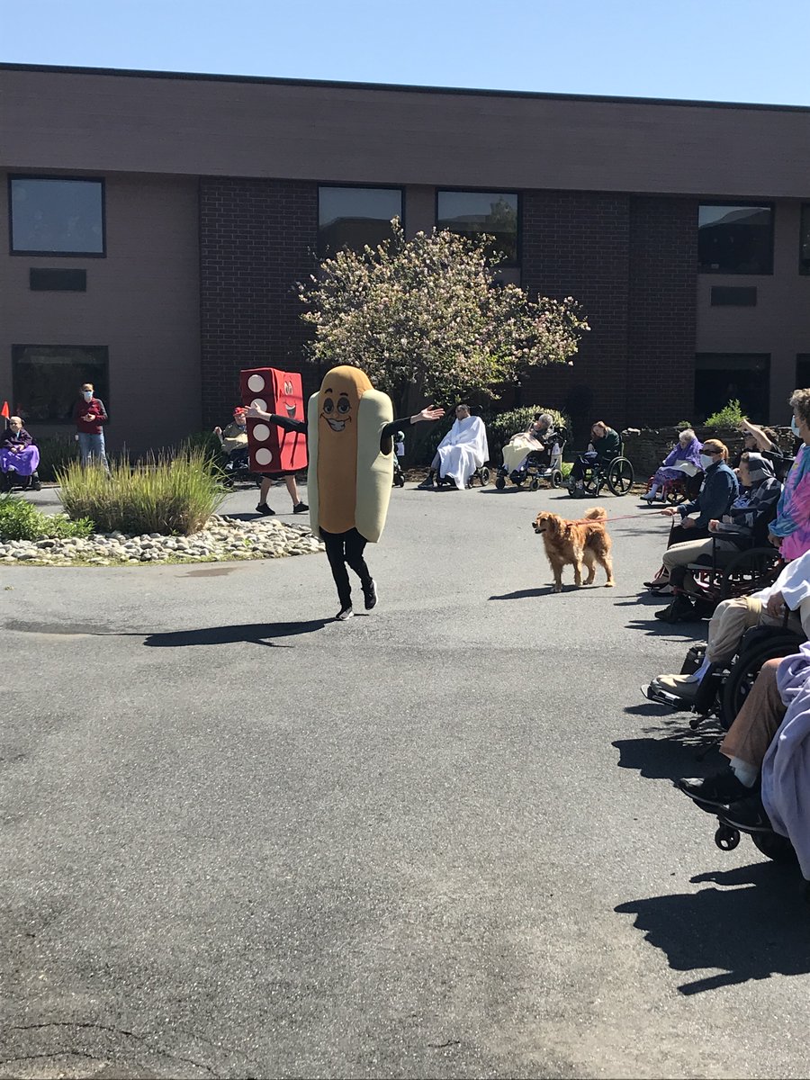 GSRN's tweet photo. The beloved “pork racer” mascots from the @IronPigs held an official pork race at the Good Shepherd Home - Bethlehem & Good Shepherd Rehabilitation Hospital Pediatric Unit in support of our care team & to recognize our nurses during National #NursesWeek. #YearOfTheNurse https://t.co/Aiex0h2FnT