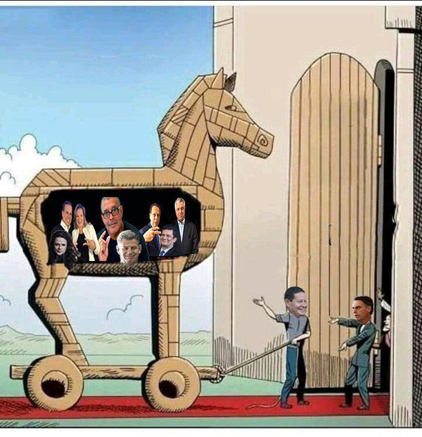 br_p2p's tweet photo. É o carro do TRAIRA que vai passando https://t.co/wjiBo4rq3q