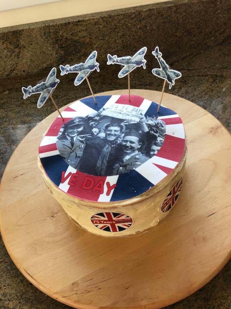 LadyTaverners's tweet photo. BAKE OFF SUCCESS - a fantastic online fundraiser for the @devonandcornwallladytaverners_ , look at all of these VE DAY inspired cakes. Contestants had 2 hrs to bake and decorate their cake, local cake maker @brann_helen judged the competition . #bakeoff #fundraising https://t.co/BCK2Lfuvlj