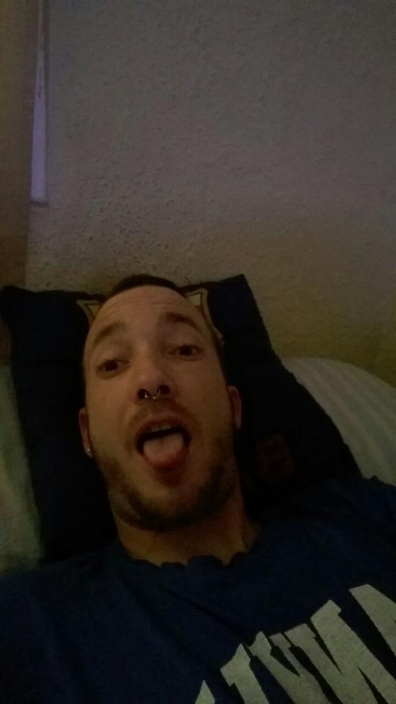 Simonhot38's tweet photo. RT otro hetero por acá https://t.co/hHgpmVXB7c