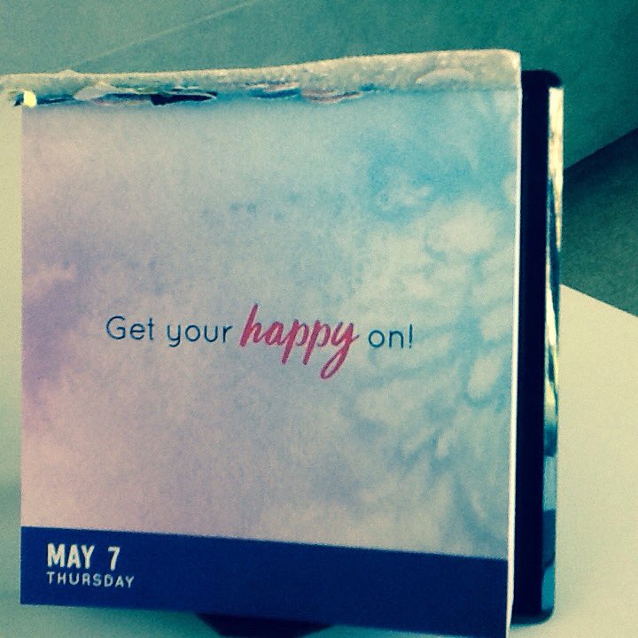 D61SocialWork's tweet photo. Because I'm happy.... #positivemindset #happyspreadshappy #d61learns #sel @d61lace https://t.co/K3NetlIwnP