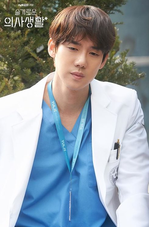 exoflexed's tweet photo. Sehun, Kyungsoo, and Chanyeol as doctors in their 40s https://t.co/FVklLIVd8I