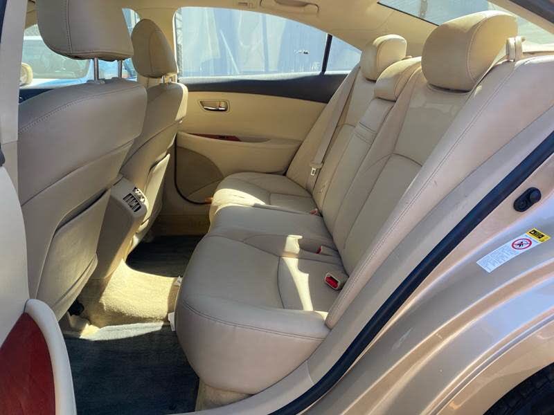 BayKerrison's tweet photo. 🇺🇸 PRE-ORDER 🇳🇬 
2009 LEXUS Es 350. That comes with powerful engine and have it shipped and delivered to your doorstep in Nigeria within 6 weeks.
DM: @KeRrison_Auto_Bay. 
FB: KeRrison Auto_Bay.
☎️ 0816965 3086. 
📱 +2348152649452.
To acquire this Auto Masterpiece. https://t.co/ffNupYTa2r