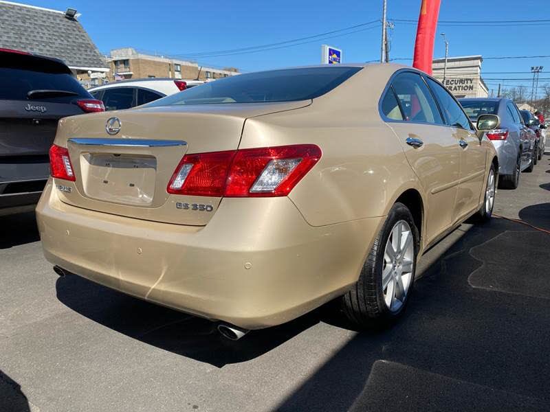 BayKerrison's tweet photo. 🇺🇸 PRE-ORDER 🇳🇬 
2009 LEXUS Es 350. That comes with powerful engine and have it shipped and delivered to your doorstep in Nigeria within 6 weeks.
DM: @KeRrison_Auto_Bay. 
FB: KeRrison Auto_Bay.
☎️ 0816965 3086. 
📱 +2348152649452.
To acquire this Auto Masterpiece. https://t.co/ffNupYTa2r