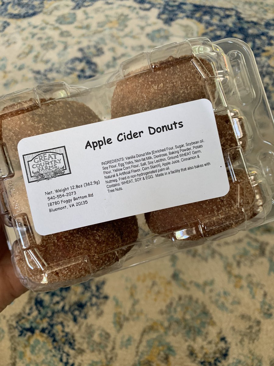 JHedgesTeach's tweet photo. I was SO excited to see Mrs. Starr and her son for a special delivery 📦 💙🐴 Thank you CCE PTA!! @the_corner_lcps #grateful #TeacherAppreciationWeek2020 https://t.co/i8p27XVFwe