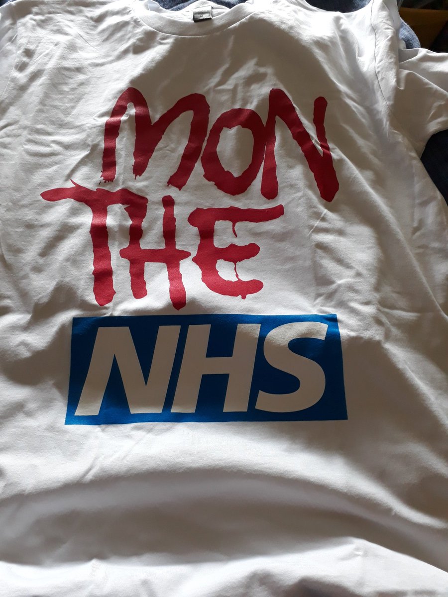 HedgeRed's tweet photo. @BiffyClyro Aww, thanks for picking me. My lucky Biffy day as this arrived today too! 😁 #MONTHENHS https://t.co/FDKqGLZH7A