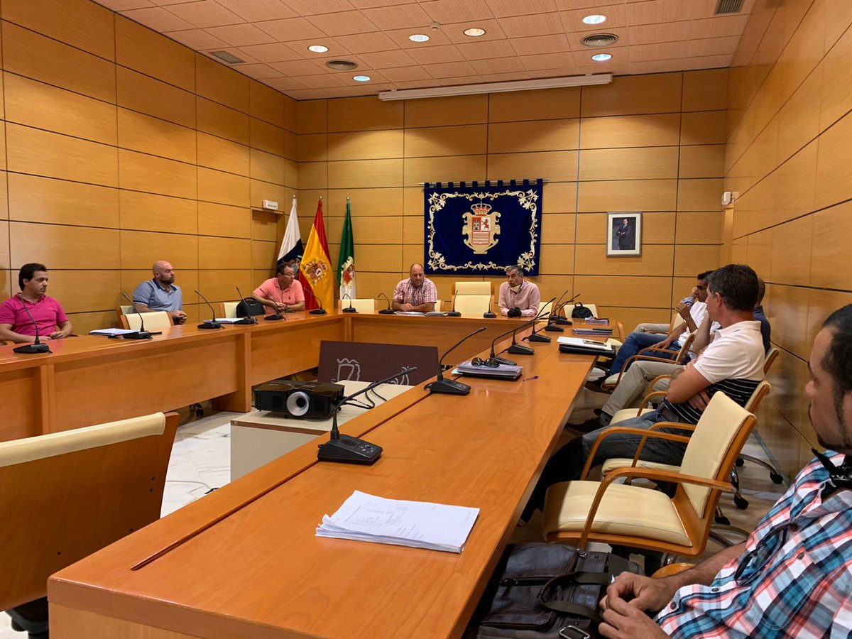 El Cabildo de Fuerteventura comienza de forma inminente las 12 actuaciones de obras hidráulicas para garantizar el abastecimiento de agua en la isla
rtvaguacabra.com/noticias/el_ca…