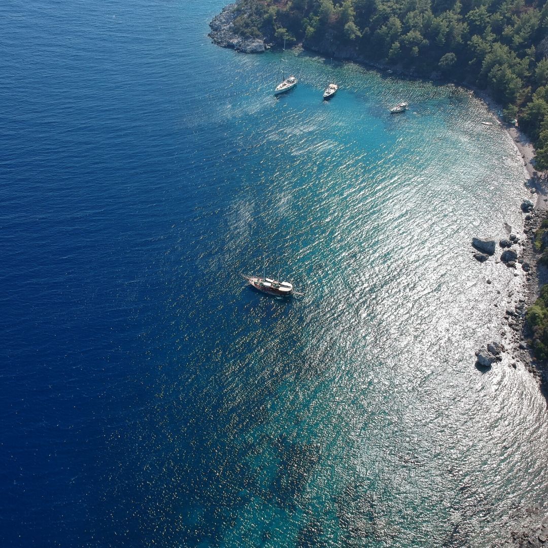 iconsandstyles's tweet photo. Let's take a virtual vacation and enjoy the story of a blue voyage. Come along and take a glimpse into our journey along the Turkish turquoise coast #travel #luxurytravel #experiences #photography #travelpics #love #exquisitehotels #travelpictures https://t.co/fPCnQ2KImM