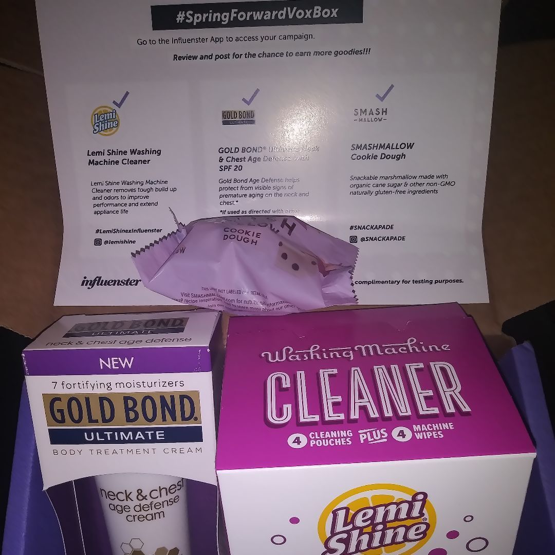 makeupfairyz's tweet image. yay #spring #voxbox compliment of @influenster #freetotest influenster.com/deeplink/photo…