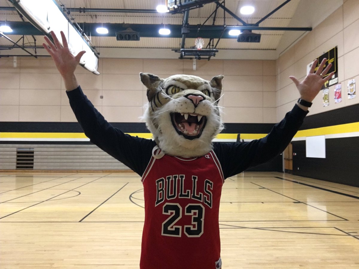 #TheLastDance inspired Smitty to break out the Jordan jersey for #CPSspiritweek jerseyday <a href="/cpsspiritweek/">CPS Virtual Spirit Week 2020</a> #thewildcatway