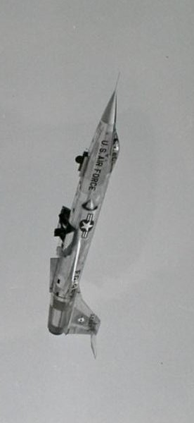 T3AviationGroup's tweet photo. On this day in Aviation History:

07 May 1958 — USAF Major Howard C. Johnson zoom-climbed a Lockheed F-104A Starfighter to an altitude of 91,243 feet over Edwards Air Force Base, establishing a new Fédération Aéronautique Internationale (FAI) altitude record. #bizav https://t.co/WCGNT5LbhN