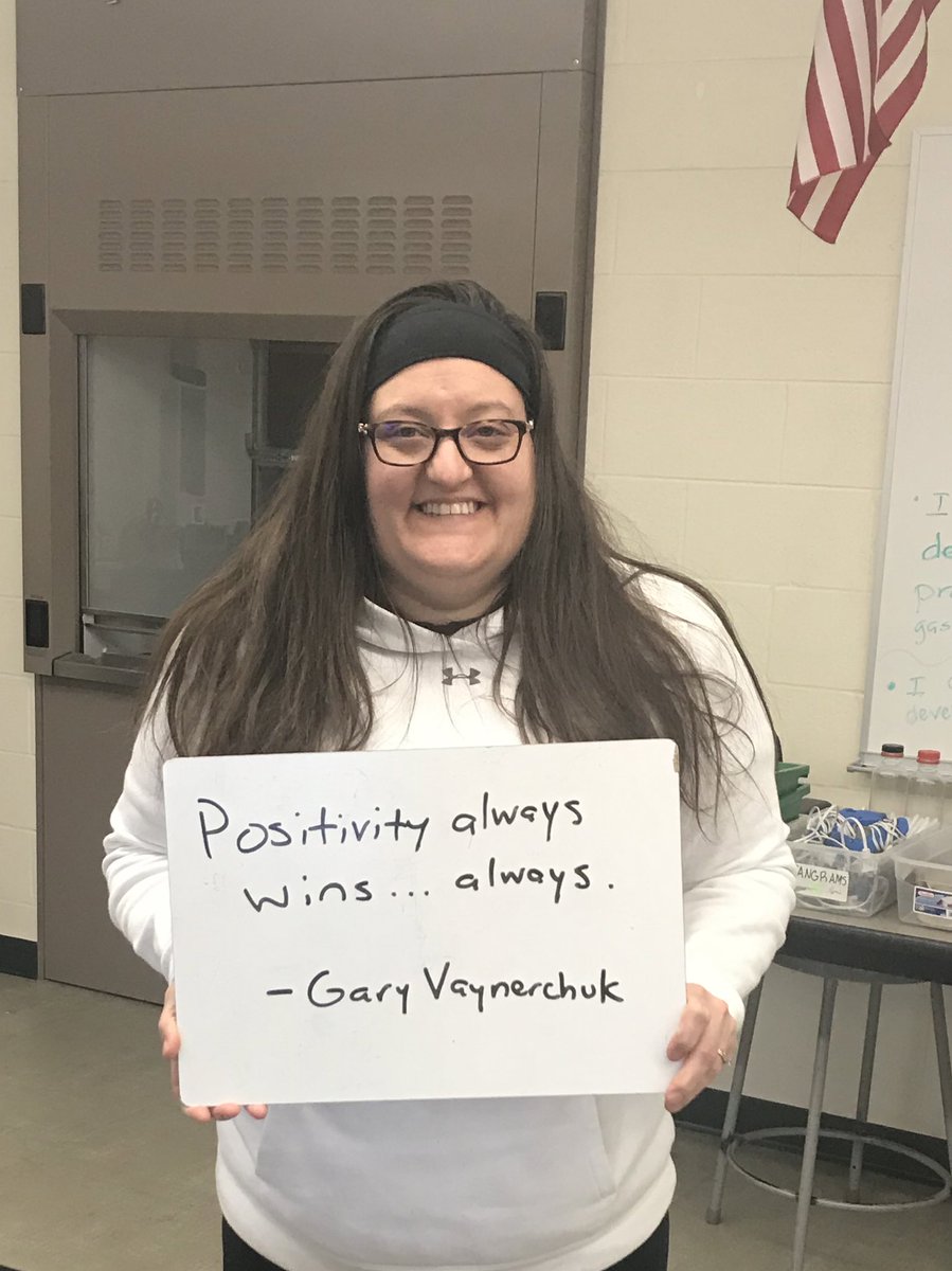BerlinMiddle's tweet photo. #winning Happy Thursday #BMS Enjoy a great day of #onlinelearning #staypositive #PositiveVibes #positivethinking #Finishstrong https://t.co/opfEjgfrVR