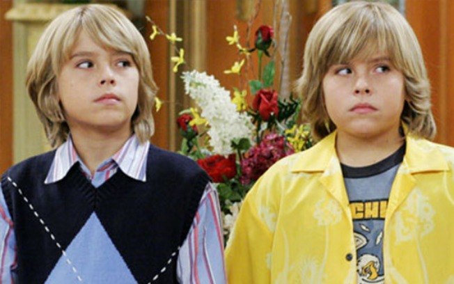 omelete's tweet photo. NOSTALGIA! Disney Channel fará maratona de filmes e séries clássicos em maio, com Hannah Montana, Feiticeiros de Waverly Place, Zack &amp; Cody e mais; veja a programação https://t.co/SQE7cZNv70 https://t.co/3dK5cH4tpm