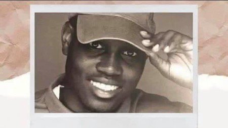 This is the daily nightmare of being a Black parent. When will it end? 

#AhmaudAubrey #irunwithmaud