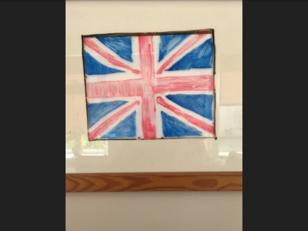 CulchethArt's tweet image. VE Day preparations well under way here from year 7 Thank you Reece,Sophie and Matilda #Blueticket #WeAreCHS #CulchethHS 💂🏻🎨🇬🇧🎖☀️🤓