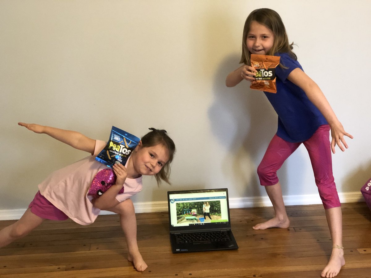 LisaABeasley's tweet photo. My Gym LIVE and a ⁦@PeatosBrand⁩ snack! The girls were thrilled and loved them! Thanks for the discount code, @MyGymFun!!! These PeaTos are AMAZING! #yum #greatfinds https://t.co/jLbQCNq1bW