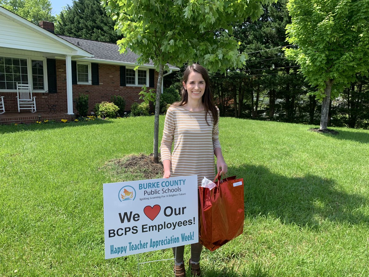 ShaneGardners's tweet photo. Happy Teacher Appreciation Week to our wonderful faculty and staff! @jcdraughn #ignitelearningbcps https://t.co/oKx7g3FxYC