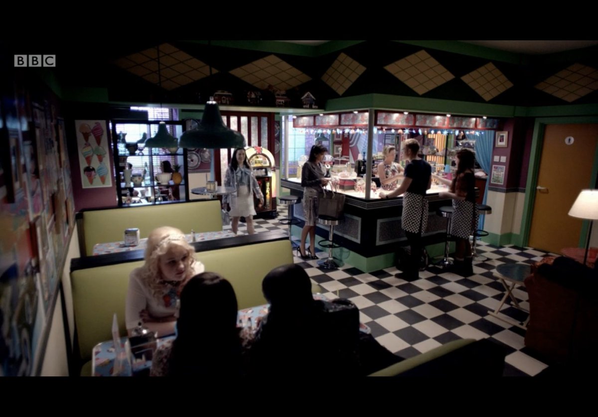 JermainJulien's tweet photo. #WolvesAmongUs
This is another of those scenes that actually lives off the dialogue. All the looks and reactions. Always best to keep these simple when everyone is spread out across the set. https://t.co/3jaSV19Pb8