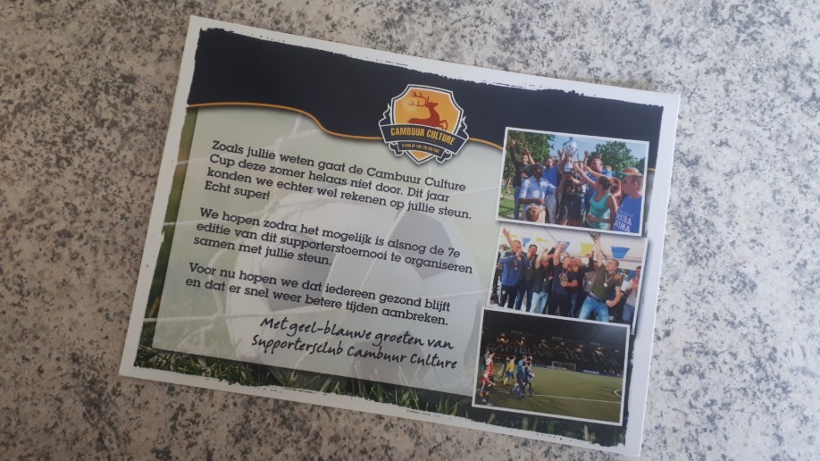 zoltan058's tweet photo. Leuke attentie van de mannen van @CambuurCulture in de bus. Thanks mannen en tot snel💛💙👊💪
#ScCambuurCultureCup #Lionello #CambuurKomtEraan https://t.co/ajVlcMGJJm