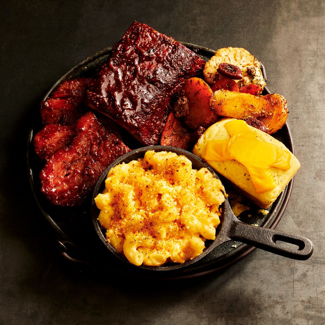 Our @Isolish.TO dinners go out today! Bon appetite to those that ordered. Our 4-course BBQ menu is pictured in these shots from @tylerbowdich and team <a href="/makers/">makers</a>.to <a href="/piefelicia/">emery</a> @emilousmillie
#StayHomeStaySafe #TOrestaurants #SpreadDelish