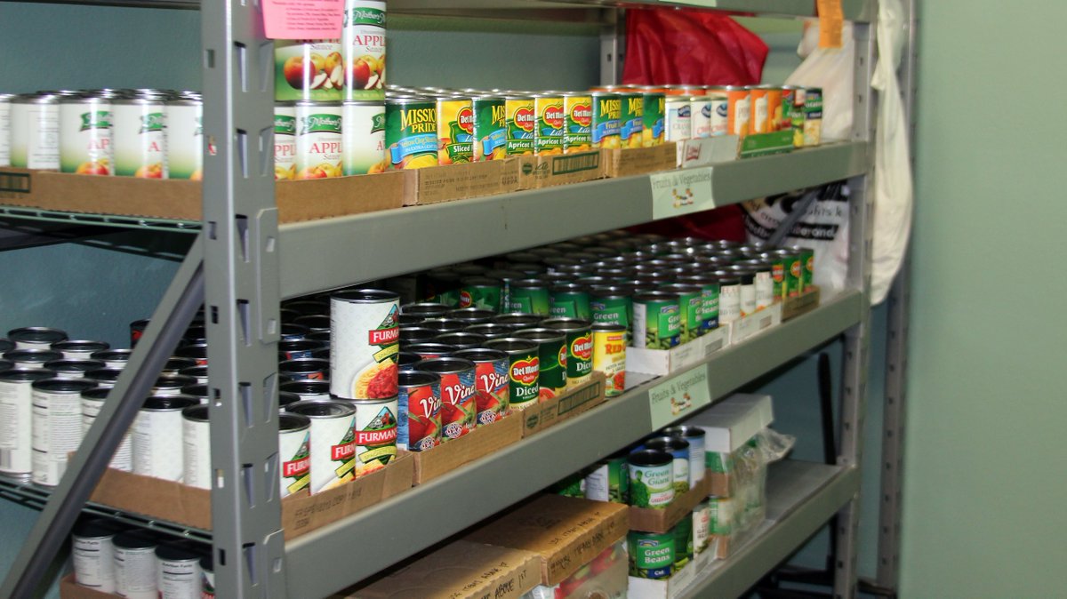 Paulanne’s Pantry is open and serving MCC/University Center students in a curbside format!

Appointments must be scheduled at least 1 hour in advance and are available Monday through Friday, 11:00 a.m. until 2:00 p.m. Please text 254-870-7573 or call 254-299-8226 to schedule.