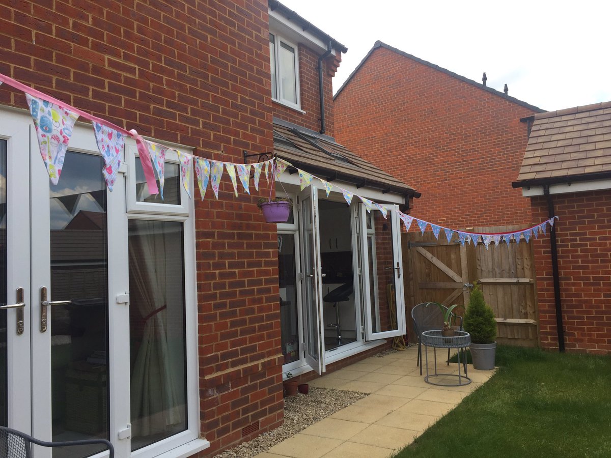 DSwale's tweet image. Buntings are up - already for #VEDay75 celebrations #VEDayAtHome