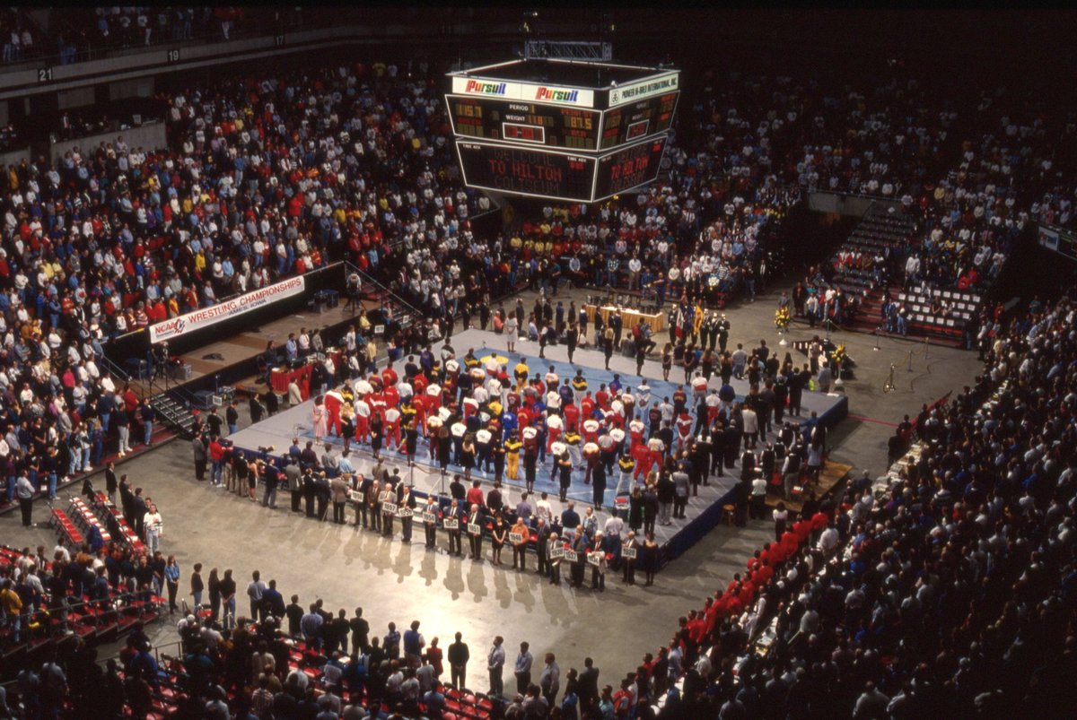CycloneWR's tweet image. #TBT | The parade of All-Americans displayed on the floor of Hilton Coliseum prior to the 1988 NCAA finals. Mike Van Arsdale would go on to take first at 167 pounds that night.

#Cyclones 🌪️🌪️🌪️