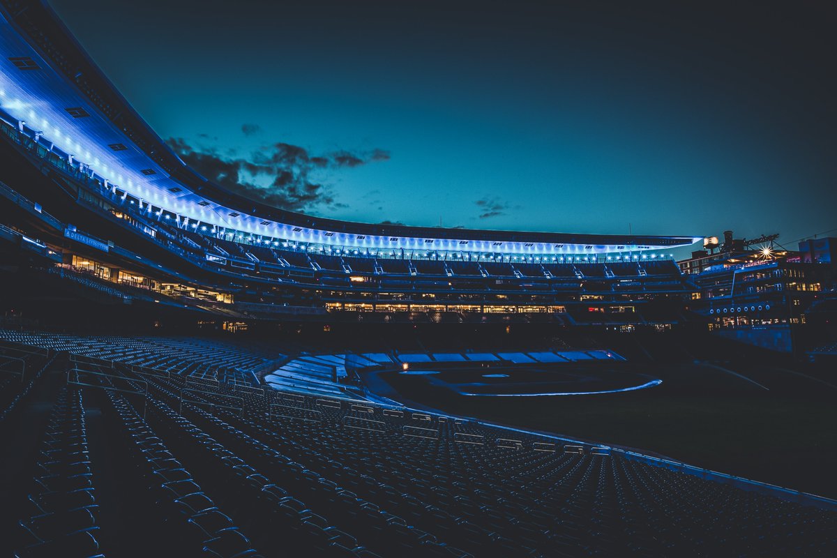 Twins's tweet photo. We've turned Target Field blue again for #NationalNursesWeek! Thank you to #TheRealHeroes. https://t.co/2p0MB3Ztkk