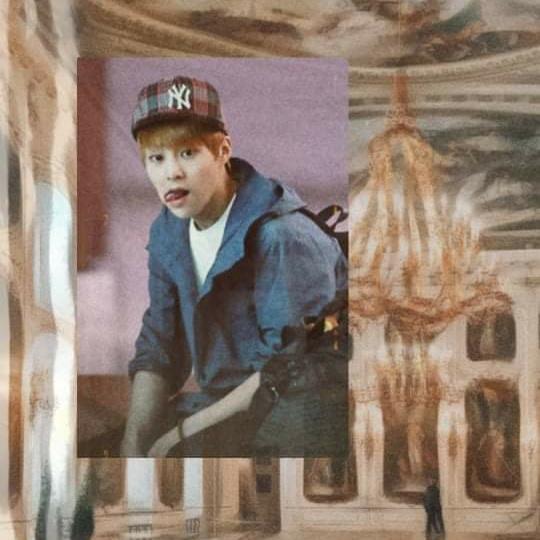 Xiumanseok's tweet photo. ⠀⠀⠀
                        💙💛
𝕊𝕥𝕚𝕝𝕝 𝕥𝕙𝕖 𝕤𝕠𝕟 𝕠𝕗 𝕥𝕙𝕖 𝕞𝕒𝕣𝕣𝕚𝕖𝕕 𝕔𝕠𝕦𝕡𝕝𝕖
[ #EXOLSelcaDay ][ @weareoneEXO ] https://t.co/CrblE7aM0B