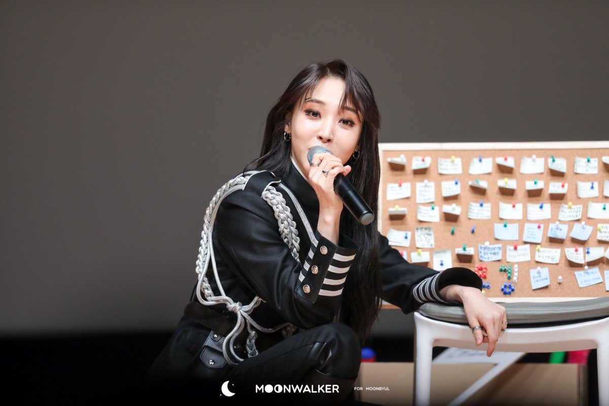 #문별이_만번째_수놓은_밤
#10000th_Moonbyulday 
#MAMAMOO #MOONBYUL
#마마무 #문별 
#문별이 #玟星 #文星伊
