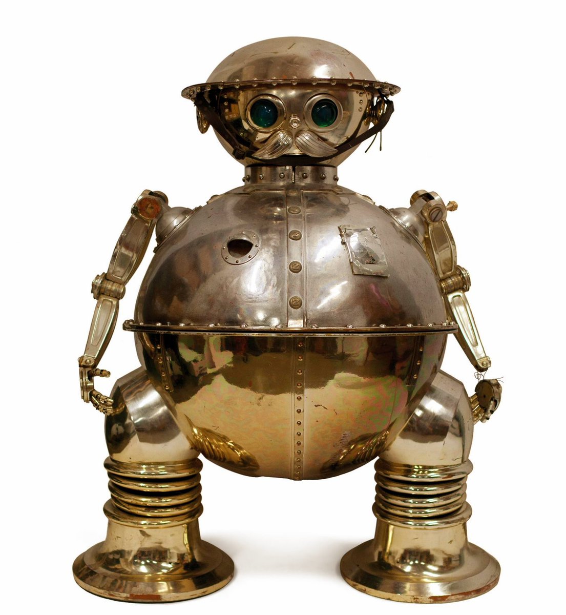Gravygray's tweet photo. @liamgallagher Like Tick tick from return to oz 😂 https://t.co/iFqKtqcnOS