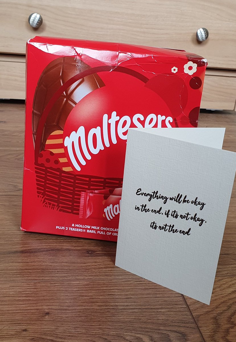 MichelleAshwor7's tweet photo. Thank you @DArmstrong70 for my Easter Egg 💟 you are definitely keeping me going 🌈 #workingfromhome #stillpartoftheteam #thankyou #staysafe https://t.co/HkiqzlVbPf