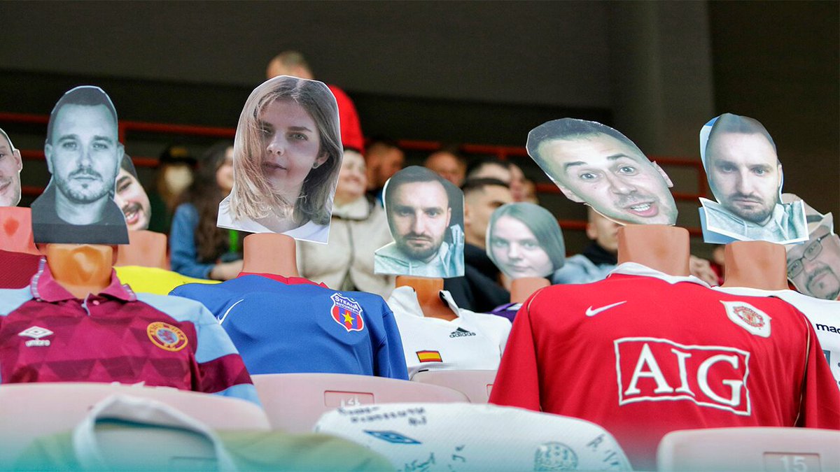 FreeTrade4All's tweet photo. Belarusian soccer club puts mannequins in stands as fans stay away amid coronavirus pandemic https://t.co/o3ZOpzgAz4 https://t.co/dLN4BA4ws1