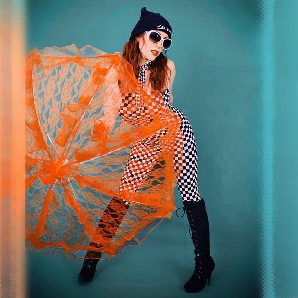 Zemartypants's tweet photo. “It's #funny how the 🍊#colors of the #realworld 🌏 only seem really #real when ☂️you #viddy them on the #screen “📺 #aclockworkorange #literature #quotes #checkers #sunglasses #greenscreen #redlips #parasol #edgy #model #beanie #jumpsuit #boots #redhea… https://t.co/KnooVZIhQ6 https://t.co/UrjRAXH8F5