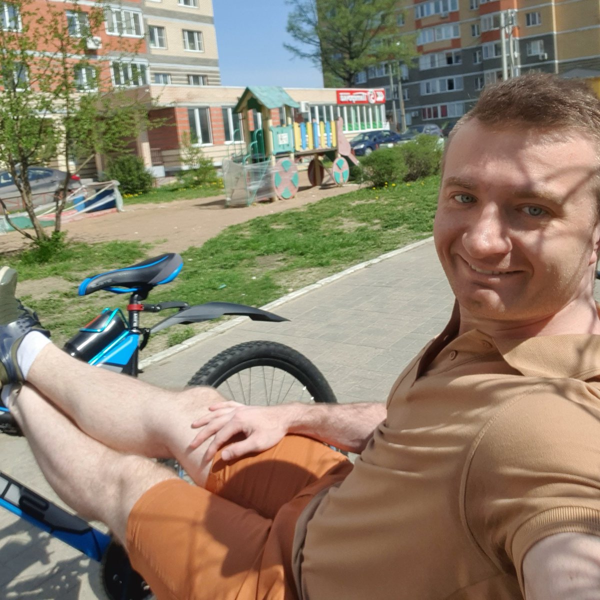 AkimchikA's tweet photo. Ммм еее. Еее ммм. Сделал дело, отдыхай смело!
#Бег #Кроссфит #Бегун #Мышцы #Здоровье #велоспорт #Сила #Энергия #Тело #Fitlife #Energy #Trening #Crossfit #Workout #Running
#sport #sports #active #fun #fit #fitnes #Runshots #Runitfast #Runhappy #Runforfun #Ultarunner #лайкни https://t.co/blAybxJTdP