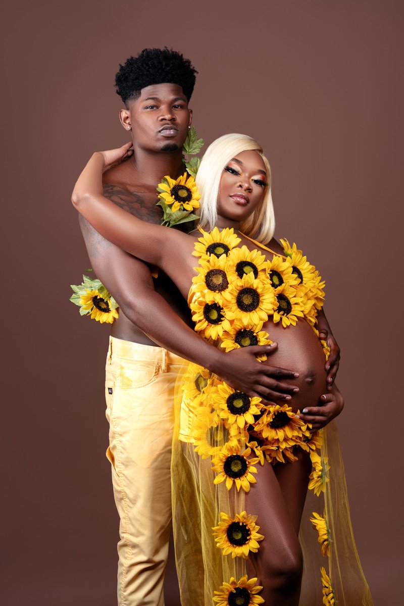 DajaNicole1's tweet photo. We Promise To Give You The World &amp; More 💛 So Blessed To Be Your Parents, You Were Our Biggest Surprise &amp; Greatest Blessing.🌻 https://t.co/lwWduXb71T