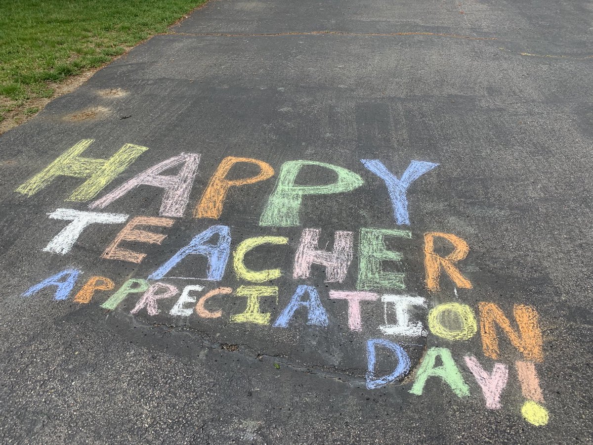 JGDooleyJCS's tweet photo. “Happy Teacher Appreciation Week” to all the exceptional NPS educators. 💜 We appreciate you each and every day. And especially to the NMS teachers, who radiate such positive energy, respect and dedication to their students. 🙏 https://t.co/cHIAlGfVXD